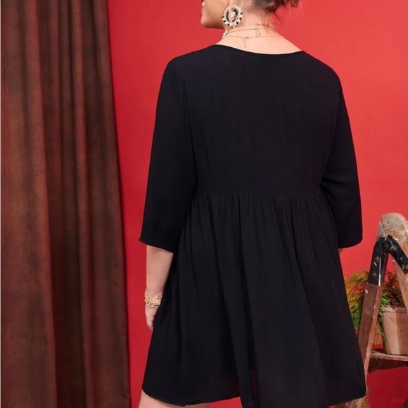 Black babydoll dress with embroidery - Picture 2 of 2